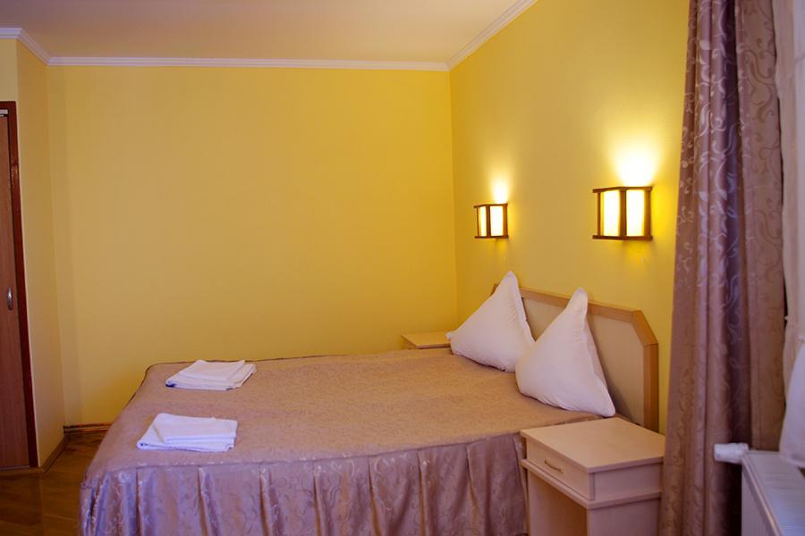 Vila Mihu Hotel Geoagiu Bai Exterior photo